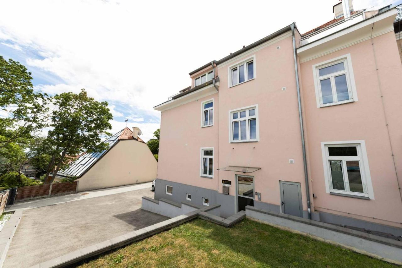 Triangle Apartments Giesshubl Εξωτερικό φωτογραφία